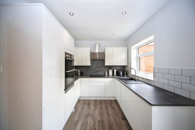 Merton Road, Wigan photo 3