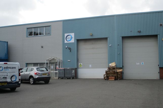 Warehouse to let in 11 Heron Business Park, Eastman Way, Hemel Hempstead