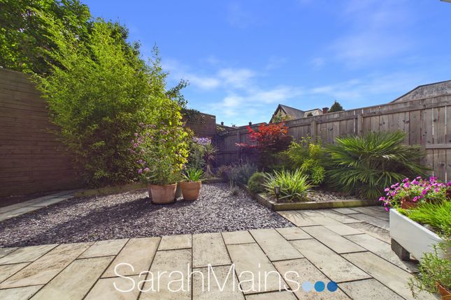 6 Valley Gardens, Gateshead photo 4