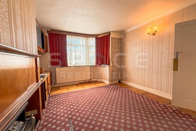 37, Tavistock Road, London photo 3
