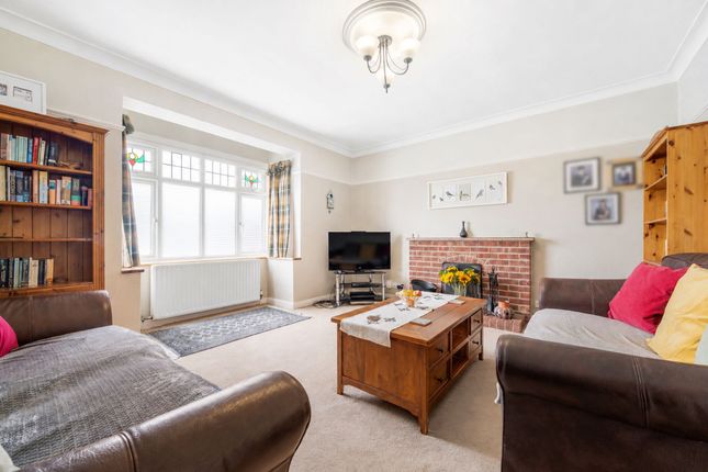 131 Repton Road, Orpington photo 3