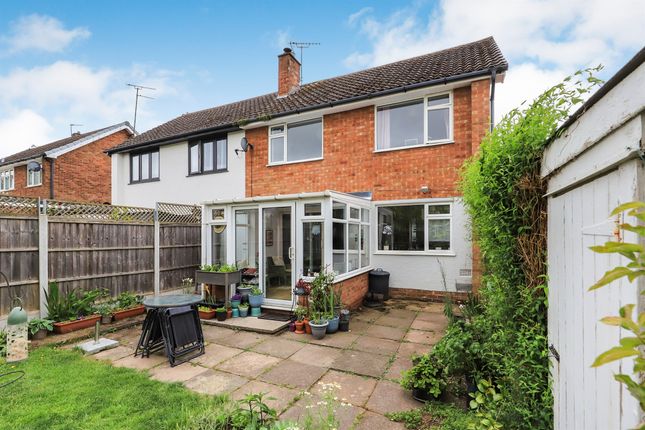 24, Glendale Drive, Wolverhampton photo 2