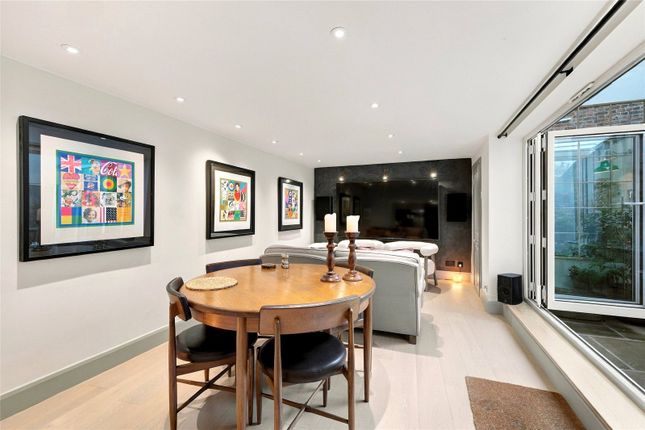 Lower Ground Floor, 354, Fulham Road, London photo 3