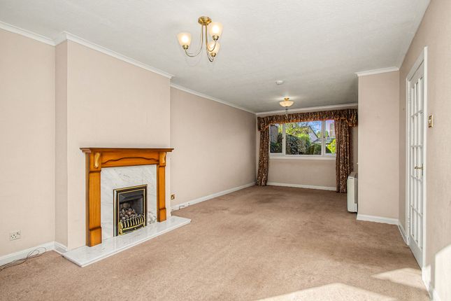 25, Orchard Brae Gardens, Edinburgh photo 3