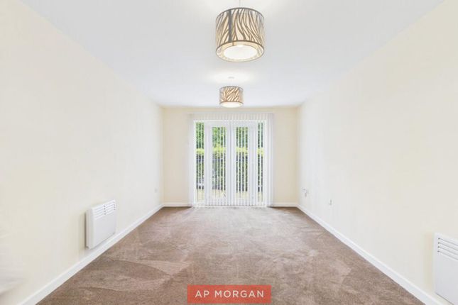 9, Balmoral Way, West Midlands photo 2