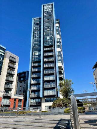 Thumbnail Flat for sale in Meadowside Quay Square, Glasgow Harbour, Glasgow