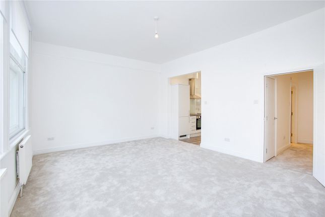 Flat 3, 137A, Kensington High Street, London photo 2