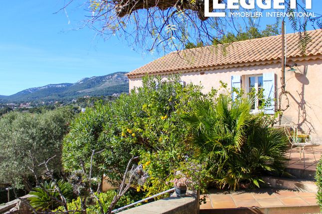 Thumbnail Villa for sale in Toulon, Var, Provence-Alpes-Côte D'azur