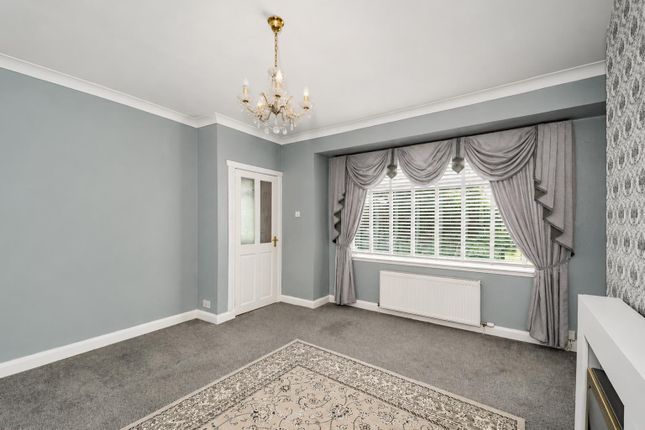 45, Blacklock Crescent, Dundee photo 4