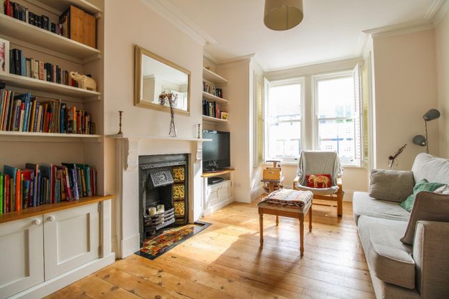 Terraced house for sale in Vinery Road, Cambridge