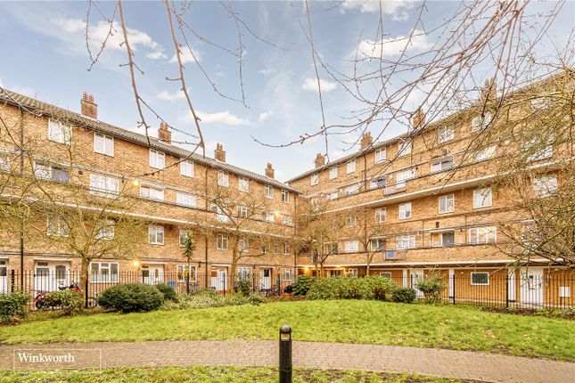 Flat for sale in Bennett Street, London