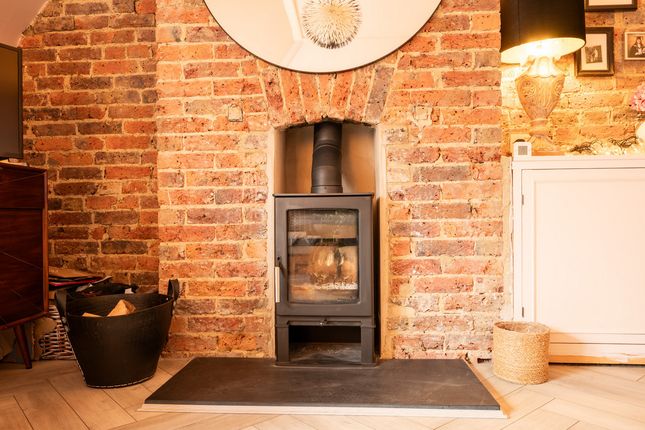 Flat Flat 5, 4, Hollington Park Road, St. Leonards-on-sea photo 3
