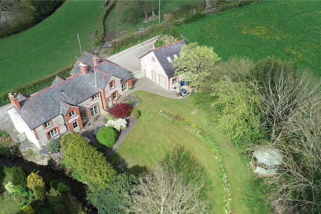 Ceffyl Gwyn,, Rhyd-y-Meudwy, Denbighshire photo 2