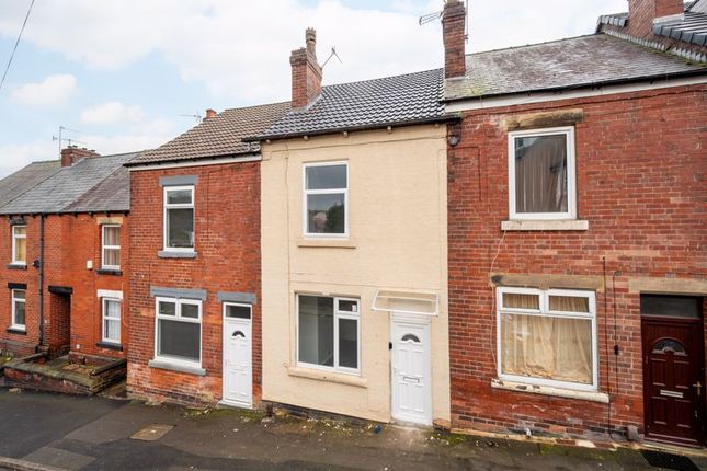 Thumbnail Terraced house to rent in Woodgrove Road, Sheffield