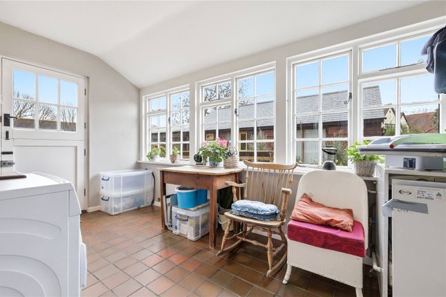 Yeoman Cottage,, Hill Road, Nr Saffron Walden photo 3