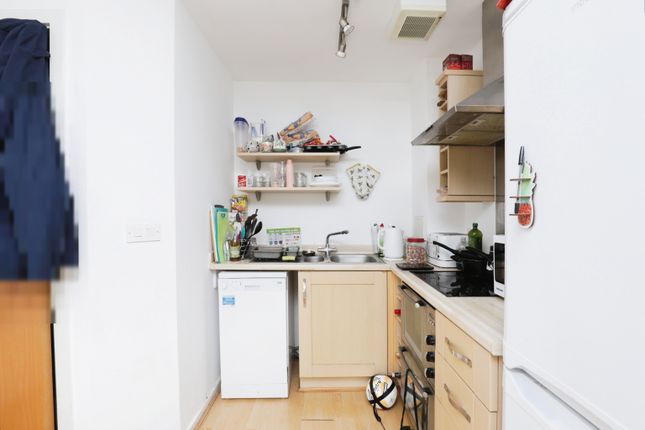 Flat 31, Coode, 7, Millsands, South Yorkshire photo 2