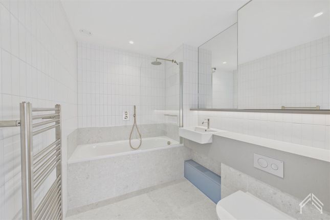 Delamarre House, London photo 4