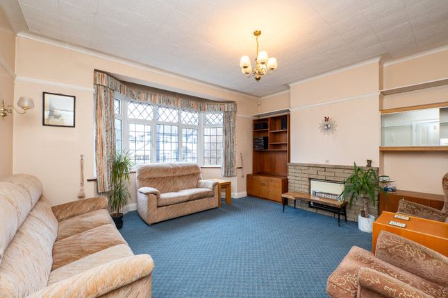 9, Salisbury Road, Carshalton photo 4