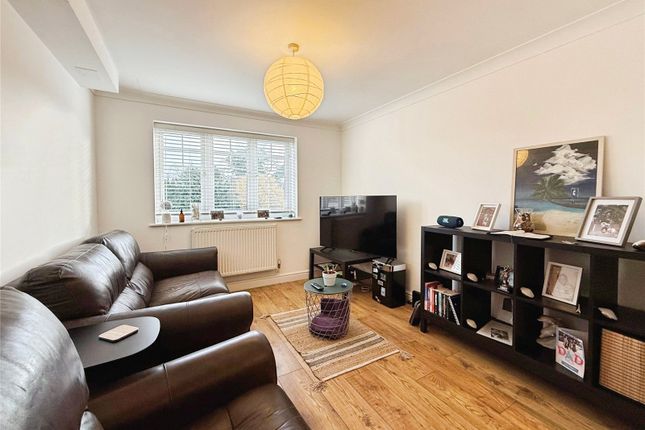 Apartment 4, Heath House 227-229,, Frimley Green Road, Camberley photo 2