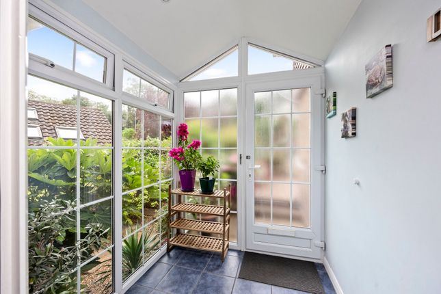 17 Hillside Way, Brighton photo 2