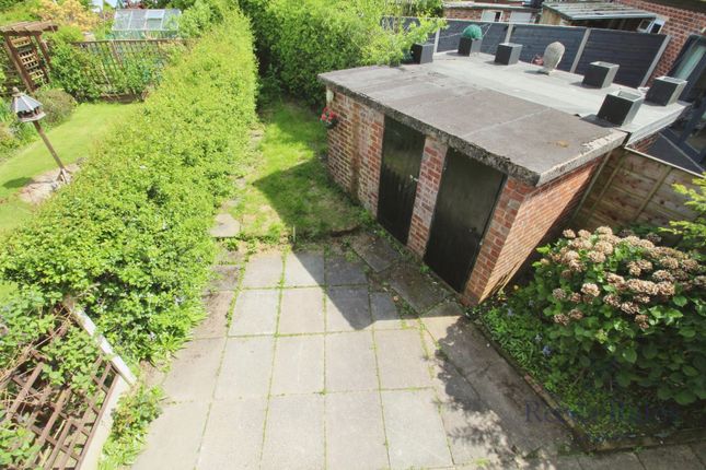 10, Elm Crescent, Cheshire photo 4