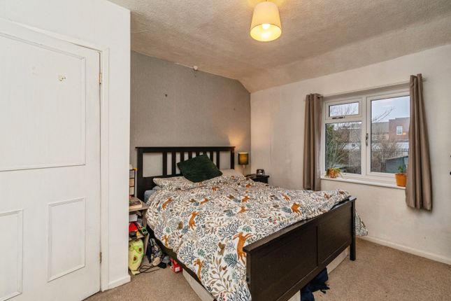 33, Hunter Road, Cannock photo 2