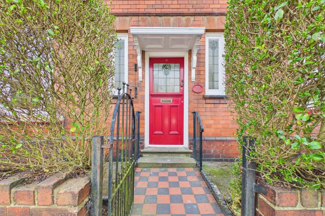 19, Birmingham Street, Wednesbury photo 2