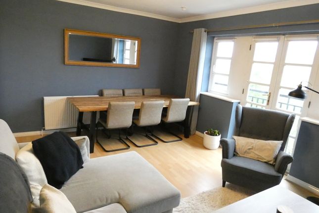 Flat for sale in Old Castle Gardens, Glasgow