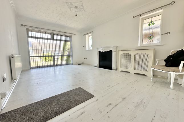 23, Ingleway, Cleveleys photo 3