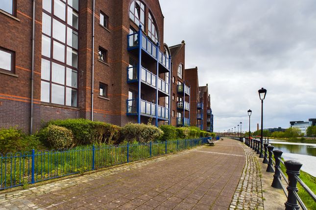 Thumbnail Flat for sale in Ravenhill Reach Mews, Belfast