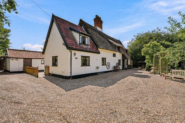 The Cottage, Rectory Lane, Bunwell photo 2