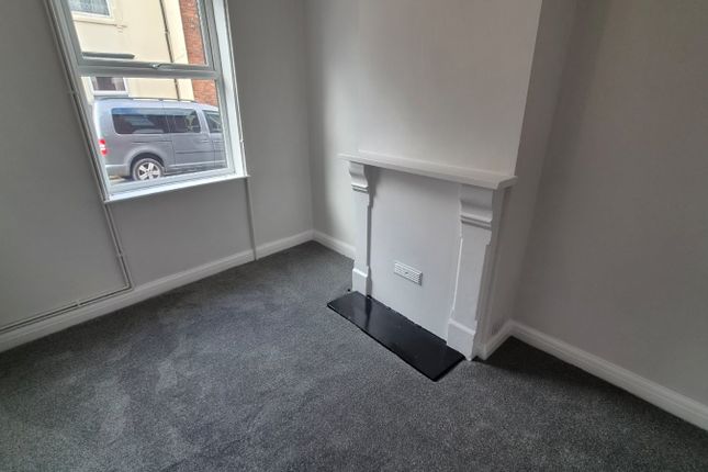 5, Jerningham Street, Staffordshire photo 5
