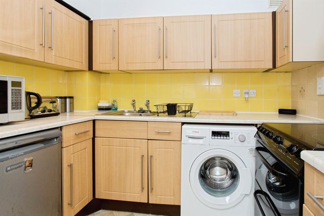 9, Beagle Court, Cambridge photo 4