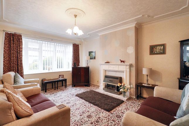 3, Almond Grove, Stockton-On-Tees photo 3
