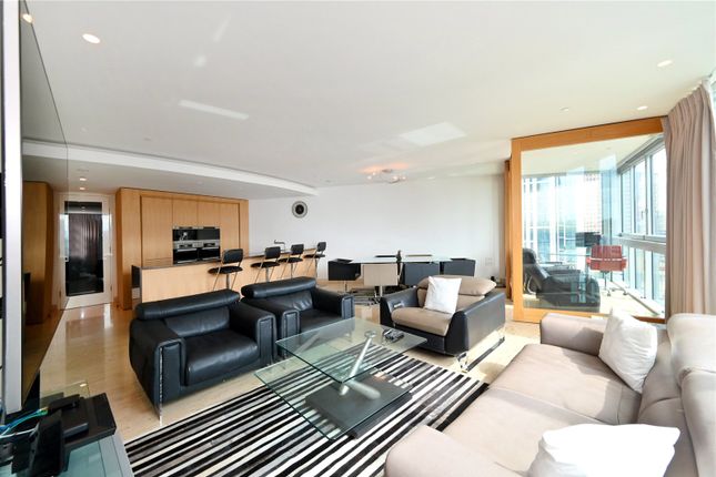 188, The Tower, Vauxhall photo 4