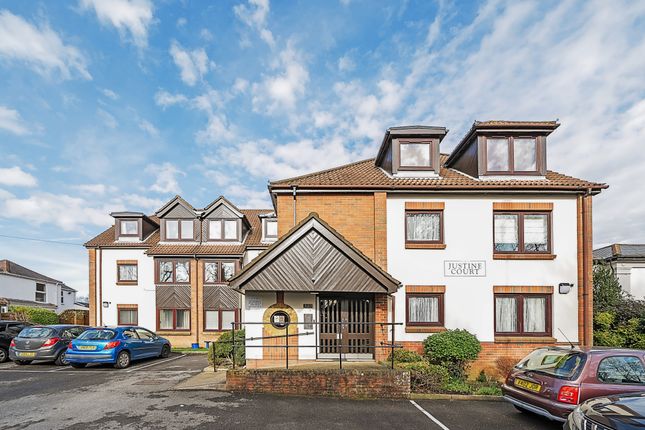 Thumbnail Flat for sale in Bitterne Road East, Bitterne, Southampton, Hampshire