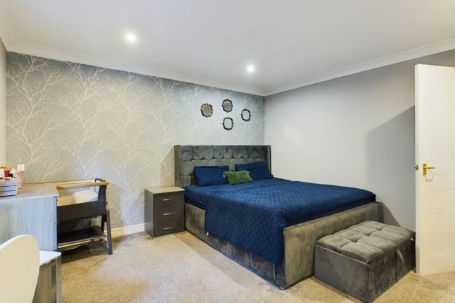 1, Southlawn, Wilmslow photo 2