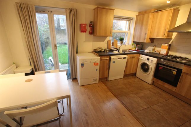Room 4, 60, Brunel Road, London photo 5