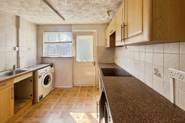 12, Smallcutts Avenue, West Sussex photo 3