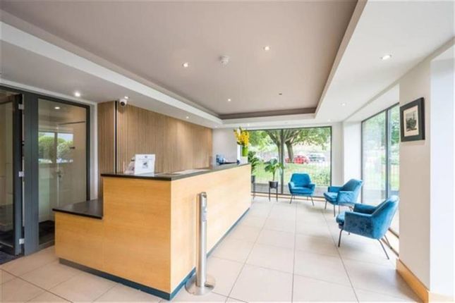 Flat, 101.1, Gifford Street, London photo 2