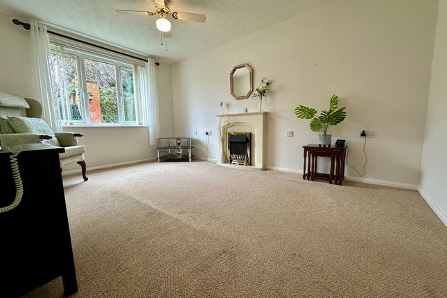 Flat for sale in Osborne Road, Aylesdene Court Osborne Road