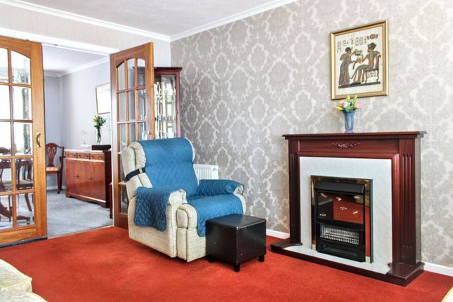 102, Devonway, Clackmannan photo 3