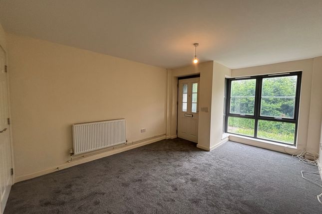 161, Nuneaton photo 2