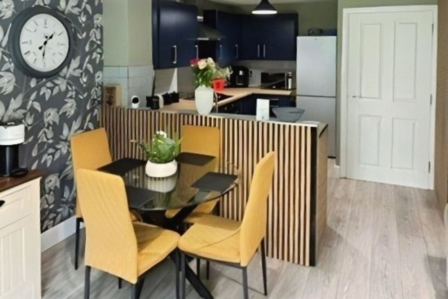 10, Mulberry Croft, Beverley photo 5