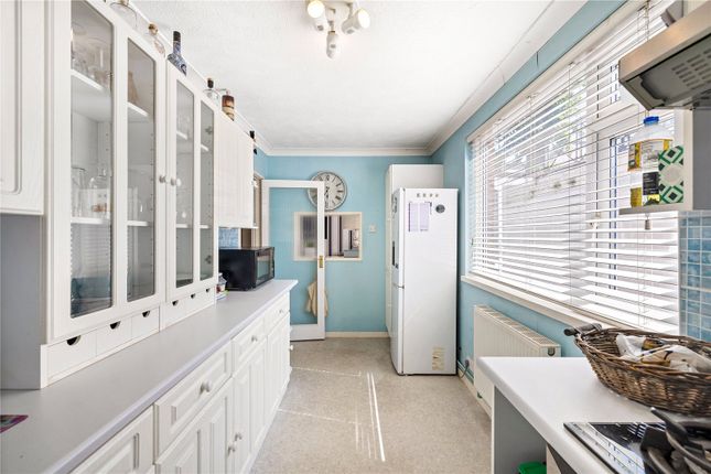 1 Willow Court,, Palmeira Avenue, East Sussex photo 3