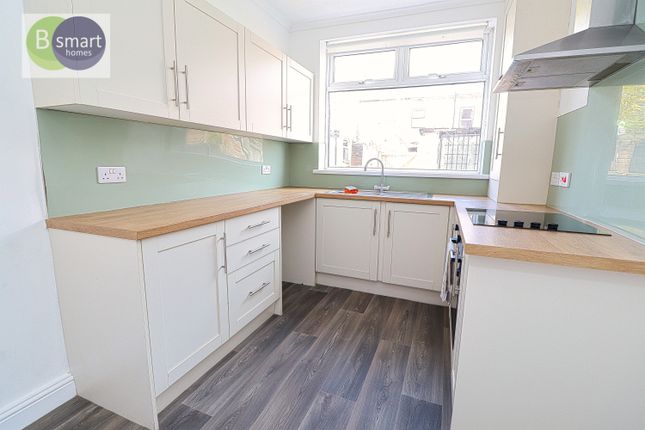 92, Avenue Road, Rotherham photo 2