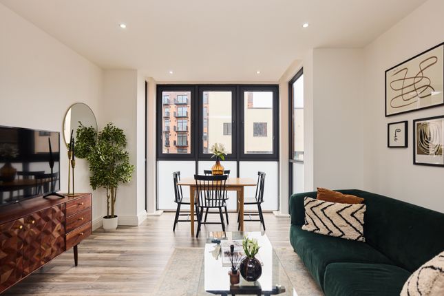 Flat for sale in Manor Park Road, London