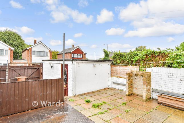 215, Walderslade Road, Chatham photo 2