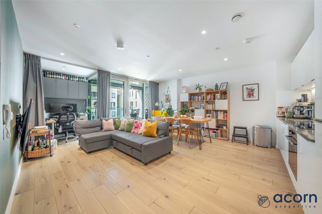 17, Everly House, 52 Capitol Way photo 4