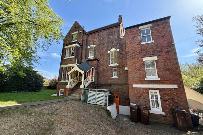 2-bed flat on Flat 5, 2 Victoria Road, Colchester, £75,000